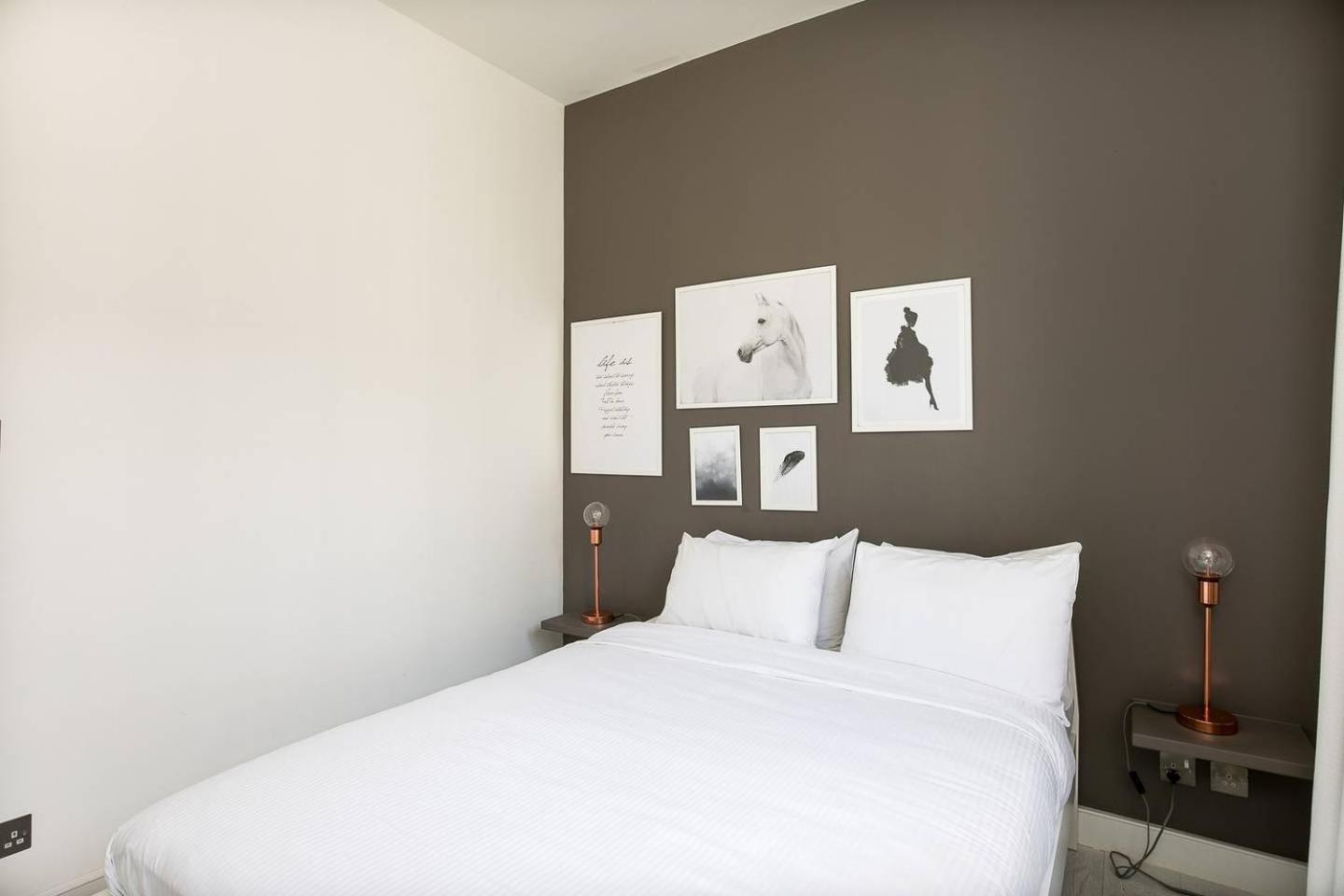 Guestready - West Kensington Home W/Balcony Londen Buitenkant foto